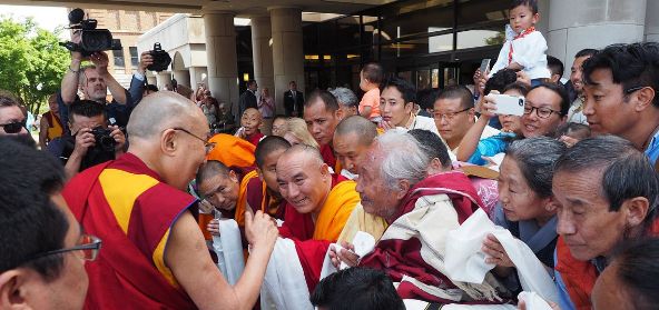 达赖喇嘛尊者到美国明尼苏达州罗彻斯特市 访梅约诊所 