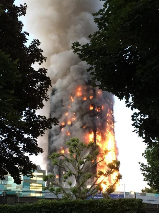 伦敦大火恍如地狱 4楼以上恐无人生还
